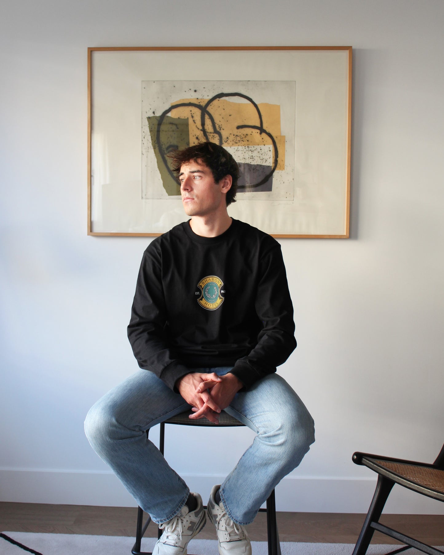 SAINT TROPEZ HOTEL LONG SLEEVE T SHIRT (BLACK)