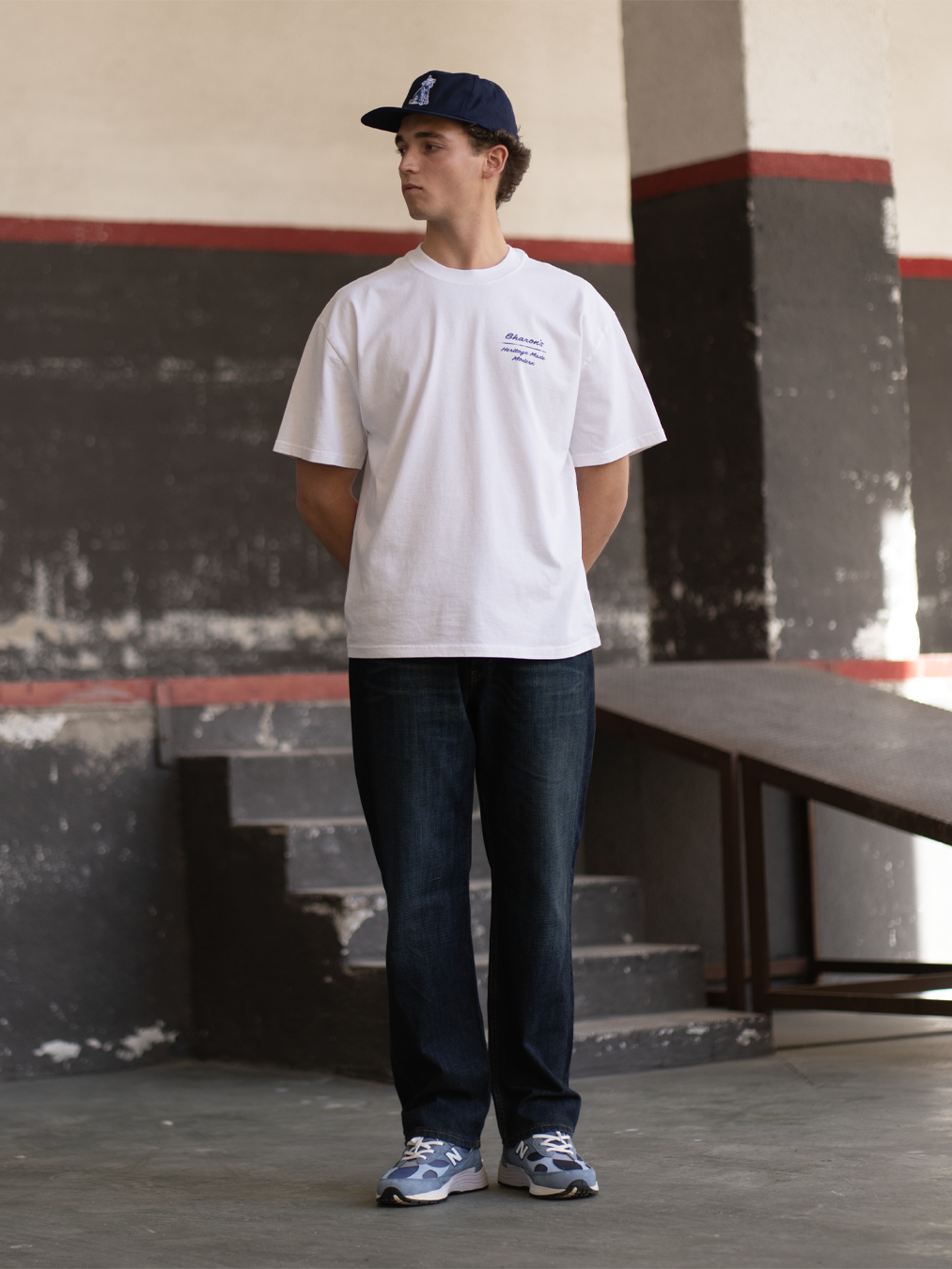 AIREDALE T-SHIRT (WHITE)